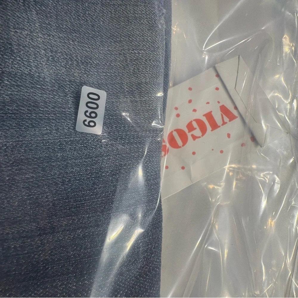 VIGOSS USA Premium Bootcut Jeans Size 9/10 NWT Y2K Dark Wash